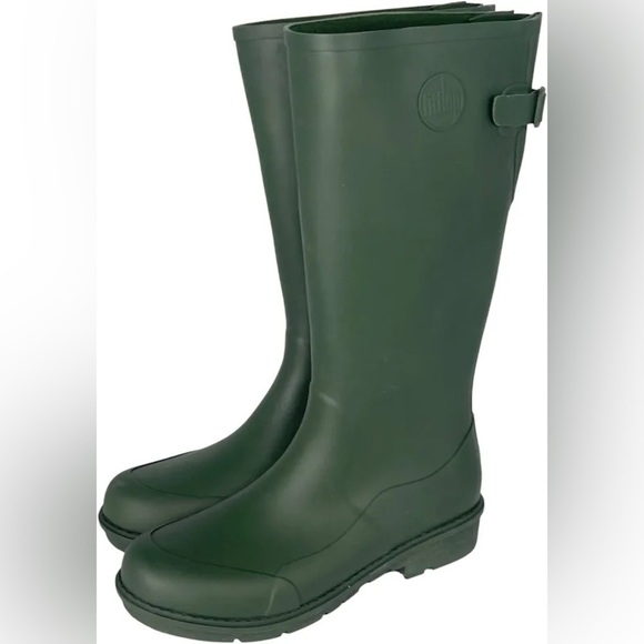 FitFlop Wonderwelly Tall Adjustable Rain Boots SZ 6 NWT Podiatrist Recommended - Picture 1 of 3
